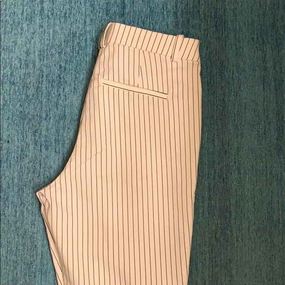 Cream striped pants - Picture 2 of 4